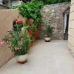 Superior Seaview Apartman Abbázia