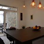 Superior Seaview Apartman
