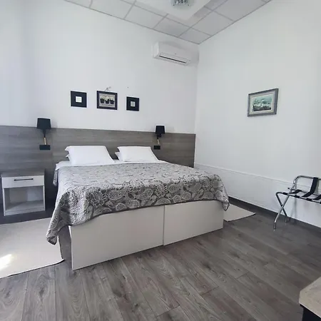 Superior Seaview Apartman *