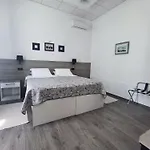 Superior Seaview Apartment *