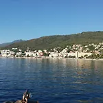 Superior Seaview Apartment