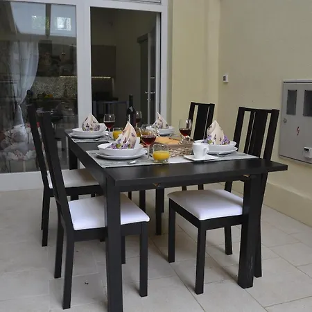 Superior Seaview Appartement *