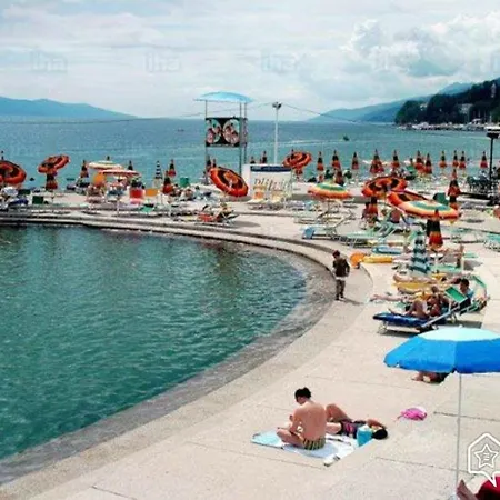 아파트 Superior Seaview 오파티아