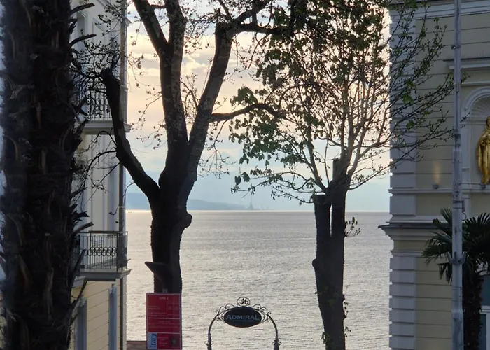 Superior Seaview Appartement